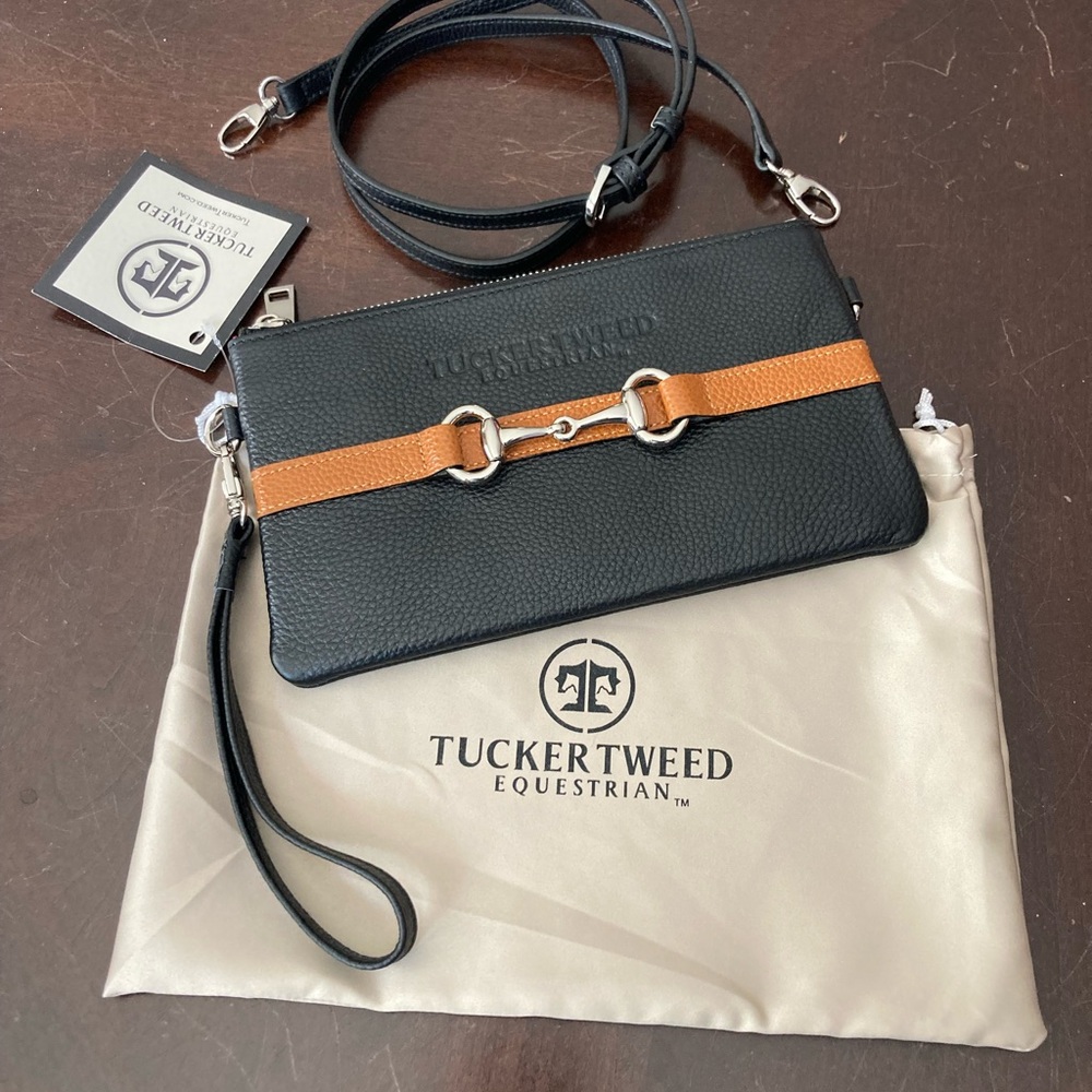 Black and Tan Wellington Wristlet